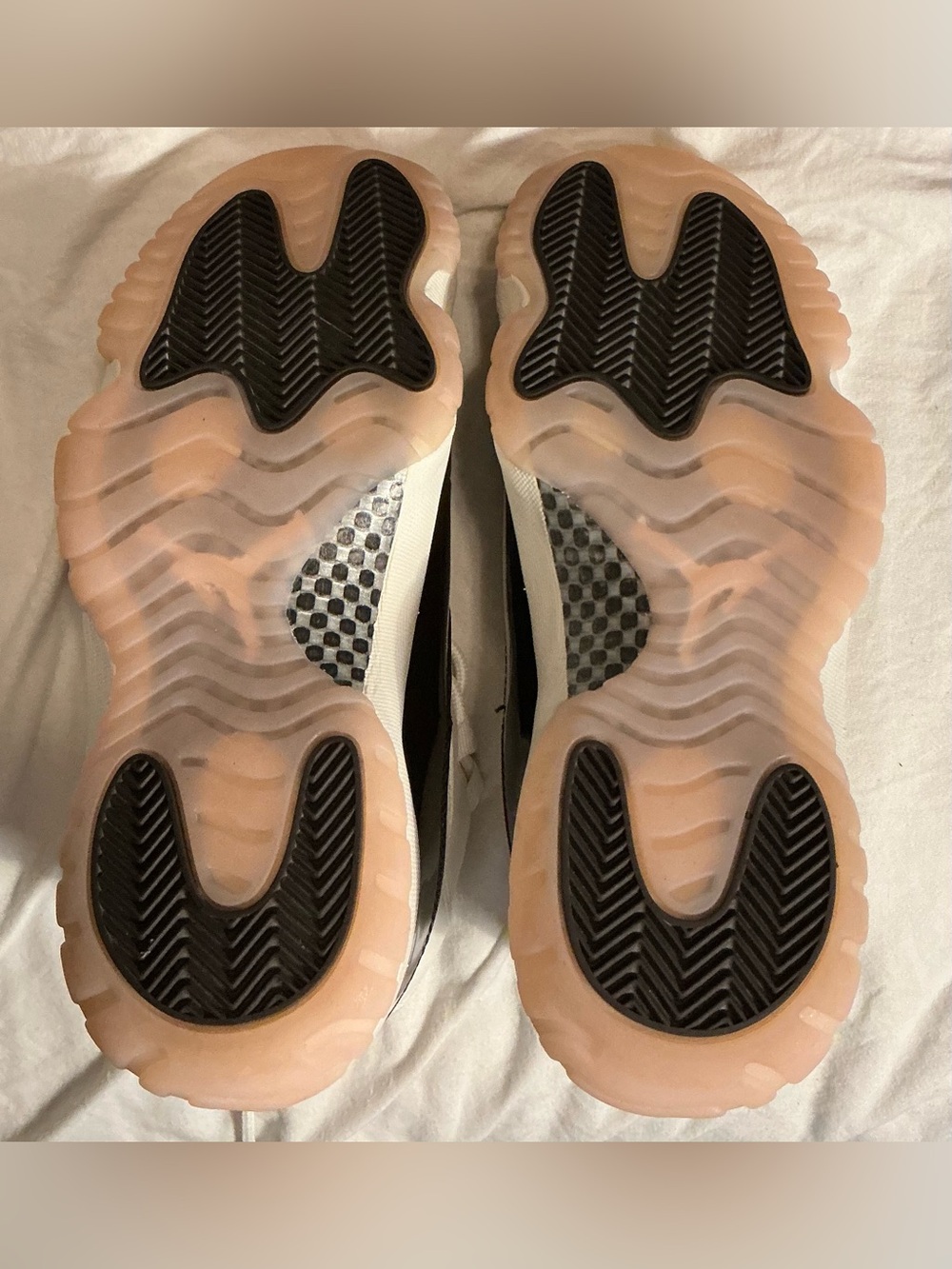 Women’s Air Jordan 11 Retro “Neapolitan” - Picture 10 of 10
